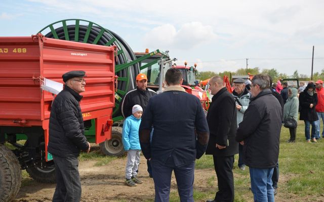 Bemutatkoztak a nyertes pályázók Magyarkanizsán (képek)