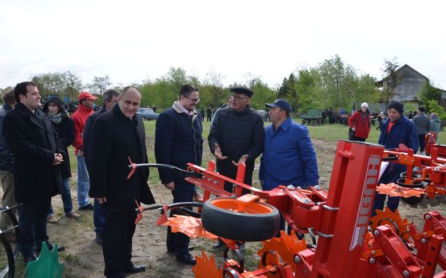 Bemutatkoztak a nyertes pályázók Magyarkanizsán (képek)