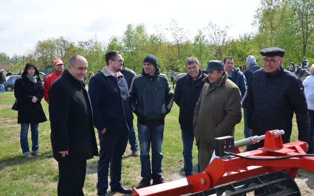 Bemutatkoztak a nyertes pályázók Magyarkanizsán (képek)