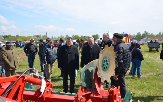 Bemutatkoztak a nyertes pályázók Magyarkanizsán (képek)