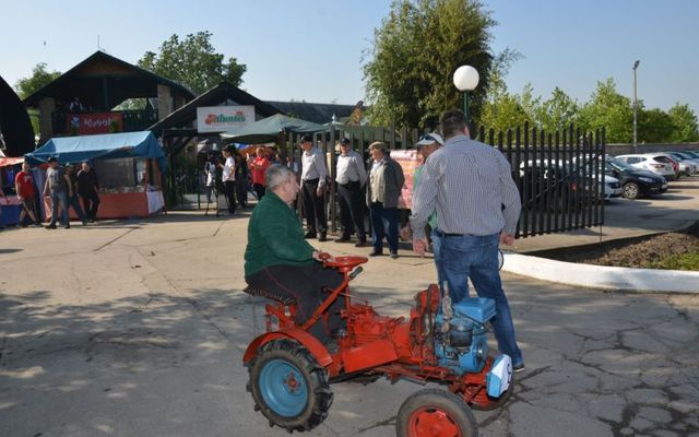 A Prosperitati Alapítvány nyertes pályázói is bemutatkoztak a X. Traktorfesztiválon (képek)