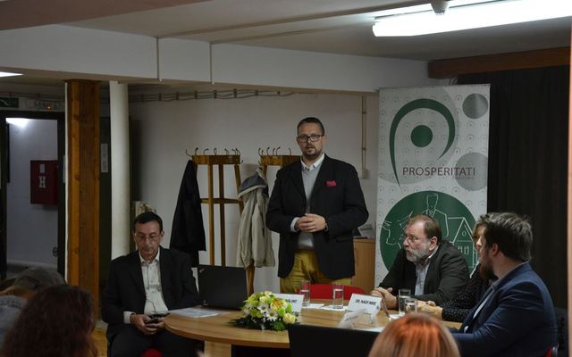 Közvitán az idegenforgalmi stratégia – Magyarkanizsa (képek)