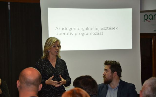 Közvitán az idegenforgalmi stratégia – Magyarkanizsa (képek)