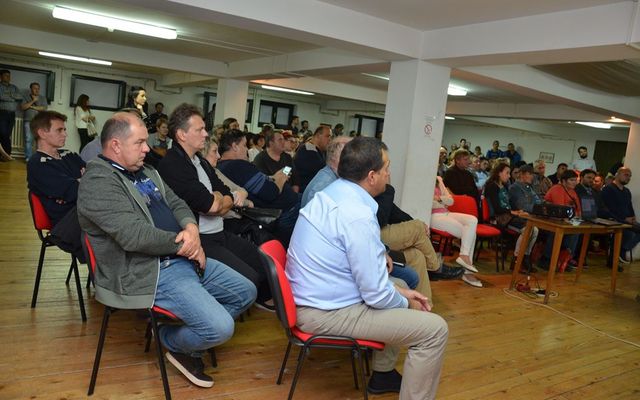 Közvitán az idegenforgalmi stratégia – Magyarkanizsa (képek)