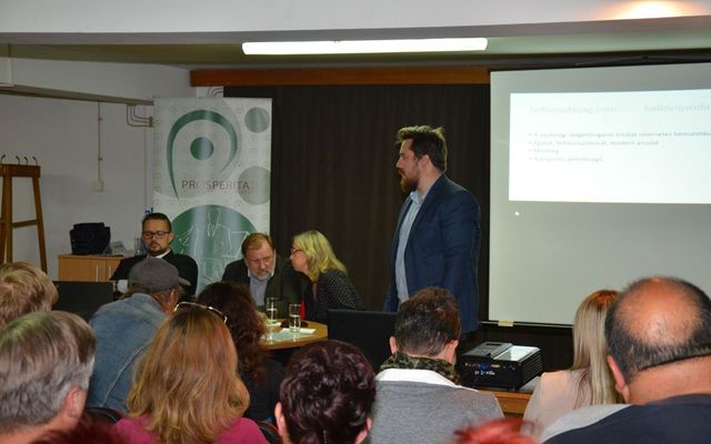 Közvitán az idegenforgalmi stratégia – Magyarkanizsa (képek)