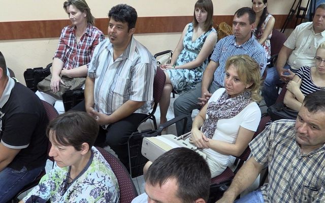 Szabadkán a Prosperitati Alapítvány házvásárlási pályázatának sikeres pályázóival aláírták a szerződéseket