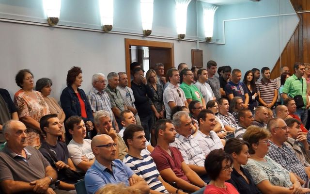 Szerződésaláírás a nyertes pályázókkal (képek)