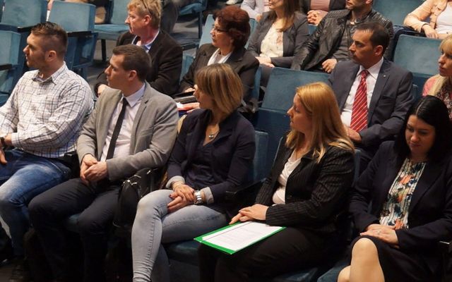 Szerződések aláírása a Prosperitati négy területén, első pályázati kiírás (képek)
