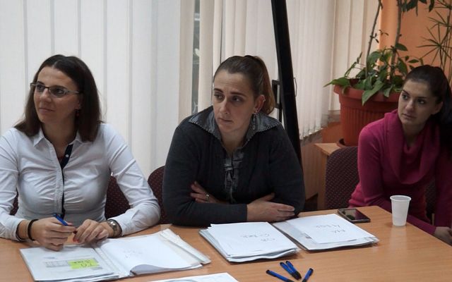 Szerződésaláírás a Pályakezdők vállalkozóvá válásának támogatására – START UP kiírt pályázat kapcsán (képek)