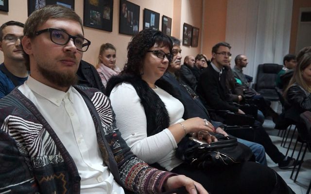 Szerződésaláírás a Pályakezdők vállalkozóvá válásának támogatására – START UP kiírt pályázat kapcsán (képek)