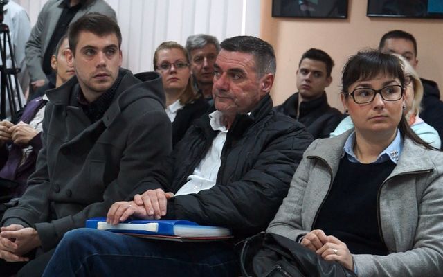 Szerződésaláírás a Pályakezdők vállalkozóvá válásának támogatására – START UP kiírt pályázat kapcsán (képek)