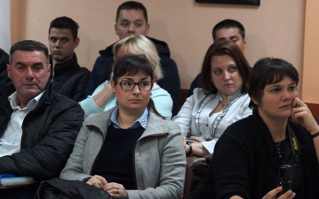 Szerződésaláírás a Pályakezdők vállalkozóvá válásának támogatására – START UP kiírt pályázat kapcsán (képek)