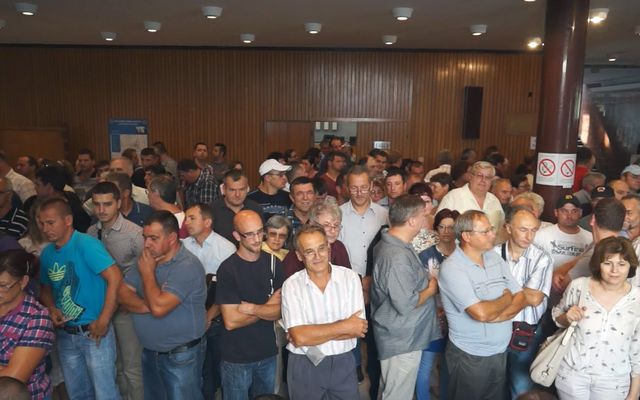 Szerződésaláírás a nyertes pályázókkal (képek)