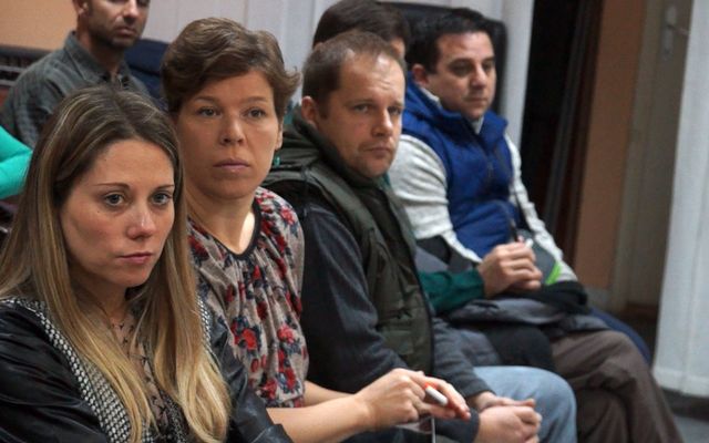 Szerződésaláírás a Pályakezdők vállalkozóvá válásának támogatására – START UP kiírt pályázat kapcsán (képek)