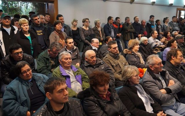 Szerződésaláírás a nyertes pályázókkal (képek)