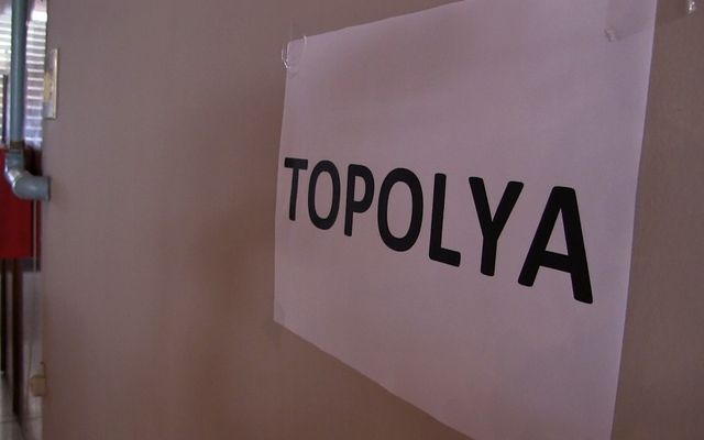 Szerződésaláírás a nyertes pályázókkal (képek)