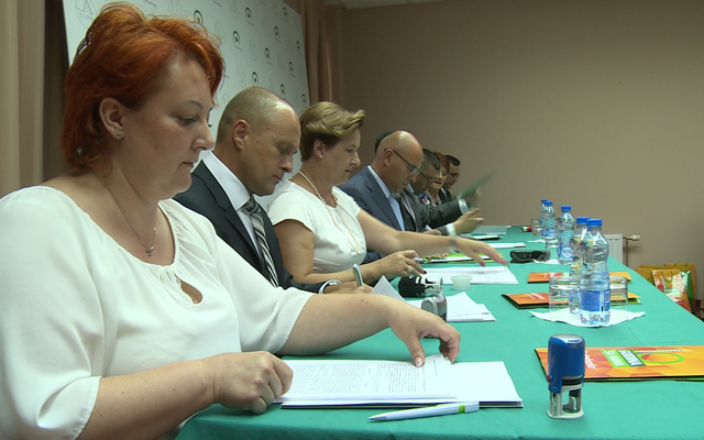 Sajtótájékoztató és szerződésaláírás, Szabadka (képek)
