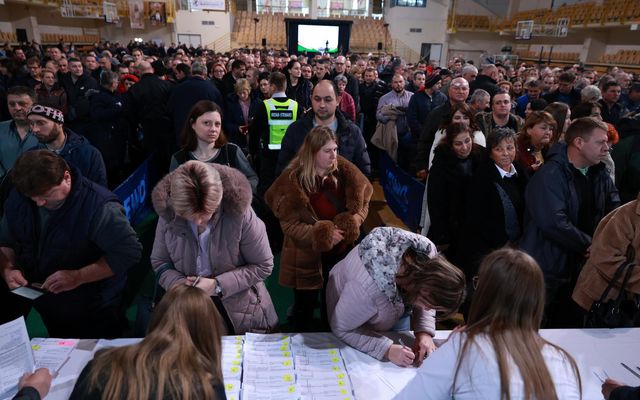 Ünnepélyes szerződéskötés a mezőgazdasági fejlesztések támogatására és a falusi házak vásárlására kiírt pályázatok forrás függvényében nyertes pályázóival