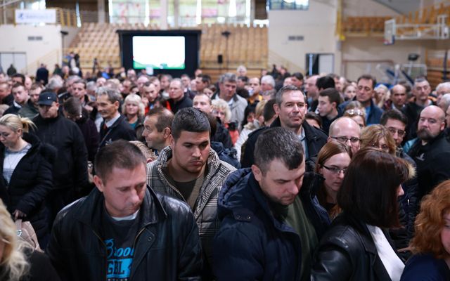 Ünnepélyes szerződéskötés a mezőgazdasági fejlesztések támogatására és a falusi házak vásárlására kiírt pályázatok forrás függvényében nyertes pályázóival